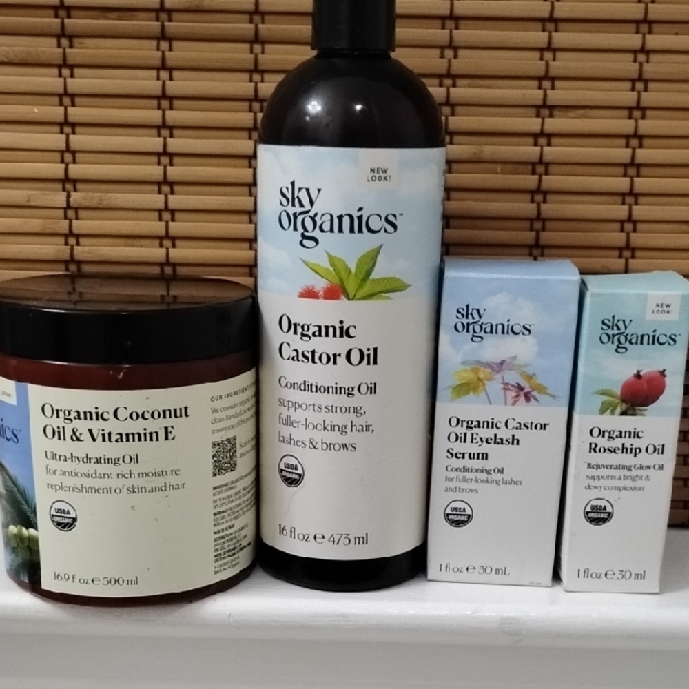 Sky Organics Organic Oil Set !! Brand New Not Expired!!
